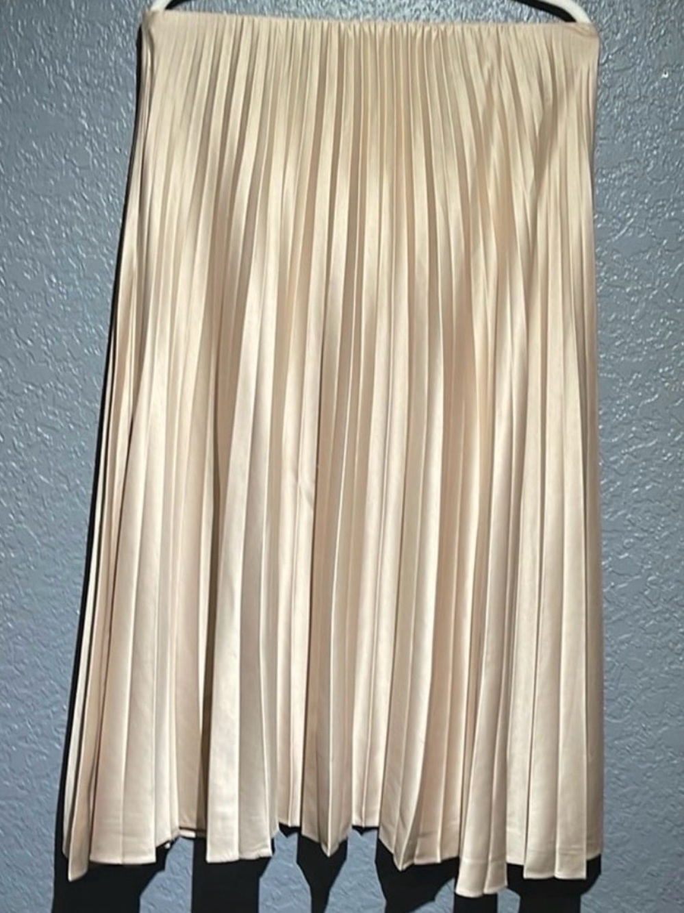 Lush Pleated Satin A-Line Skirt in Light Beige, size medium